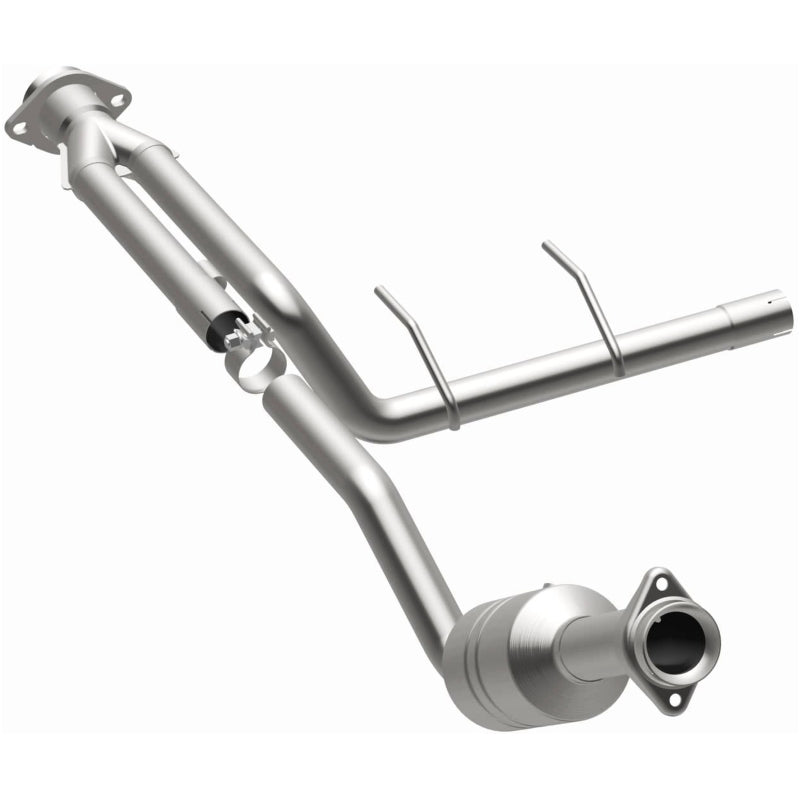 MagnaFlow Direct Fit Catalytic Converter 2011-2014 F-150 3.7L Underbody - 52156