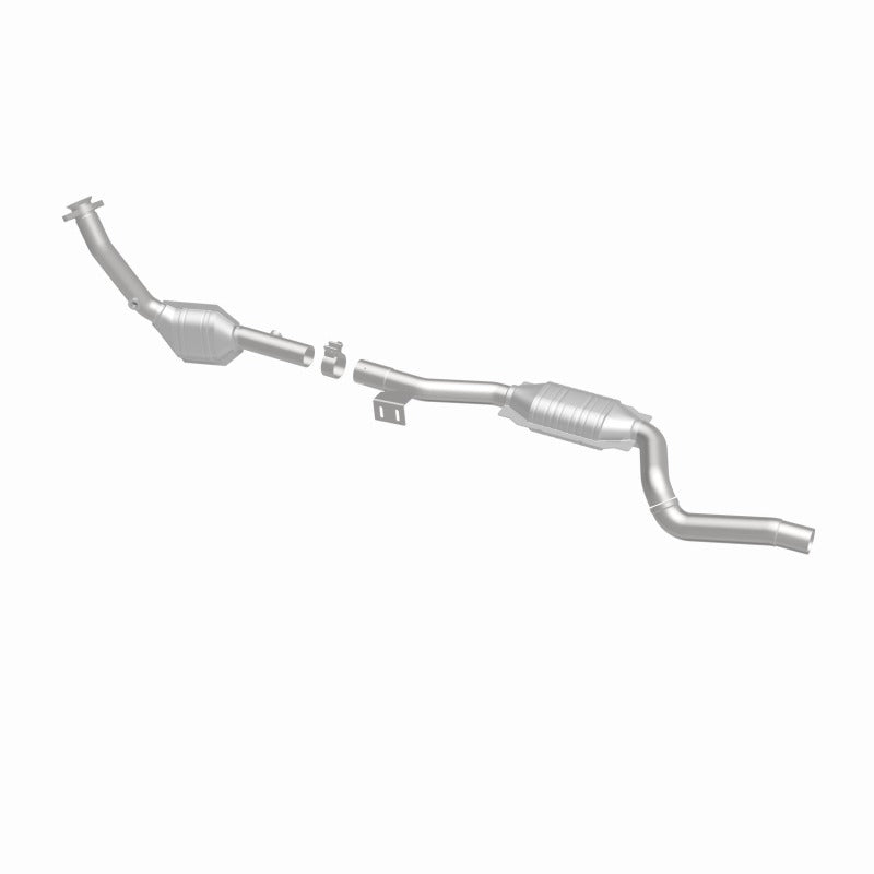 MagnaFlow Direct Fit Catalytic Converter 2003 ML350 3.7L Underbody - 52115