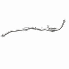 Load image into Gallery viewer, MagnaFlow 98-00 Toyota Sienna 3.0L Direct Fit Converter - 447163
