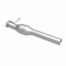 Load image into Gallery viewer, MagnaFlow Direct Fit Catalytic Converter 00-03 Ford F250/350 SD 7.3 - 60512