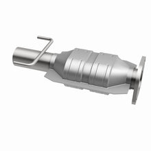 Load image into Gallery viewer, MagnaFlow Conv DF 95-02 Continental 4.6L rear - 93232