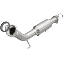 Load image into Gallery viewer, MagnaFlow California Direct Fit Catalytic Conv 02-06 Acura RSX L4 2.0L / 02-05 Honda Civic L4 2.0L - 5461142