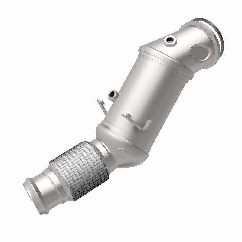 MagnaFlow 18-22 BMW 530e OEM Grade Federal / EPA Compliant Direct-Fit Catalytic Converter - 280543