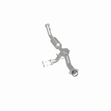 Load image into Gallery viewer, MagnaFlow Direct Fit Catalytic Converter California Grade 07-08 Ford Ranger 3.0L - 5561676