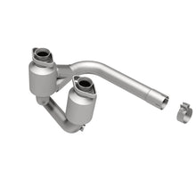 Load image into Gallery viewer, MagnaFlow Direct Fit Catalytic Converter WRANGLER 04-06 4L OEM - 49386