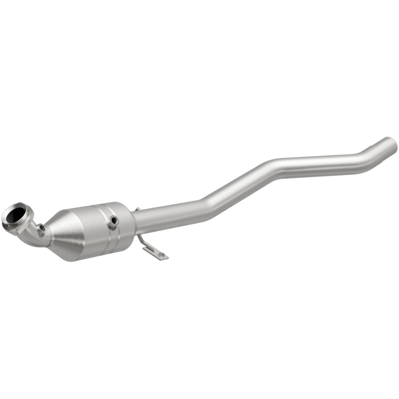 MagnaFlow Direct Fit Catalytic Converter 2007-2012 GL450 4.6 L Underbody - 52173
