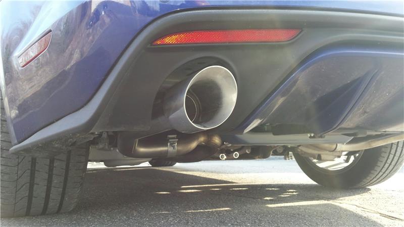 MBRP 2015-2017 Ford Mustang GT 5.0 2-1/2in Axle Back Kit 304 - 4in OD Tips Included - S7276304