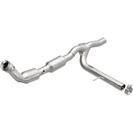 MagnaFlow 2004 Ford F-150 5.4L Direct Fit Converter - 4583744
