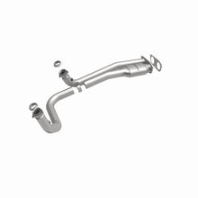 Load image into Gallery viewer, MagnaFlow Direct Fit Catalytic Converter 98-00 Chevy 3500 7.4L Fro - 93607