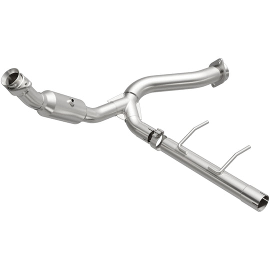 MagnaFlow Direct Fit Catalytic Converter 2007-2008 Ford Expedition/Navigator V8-5.4L - 5451500