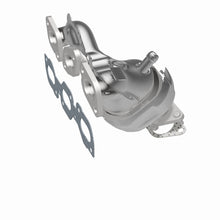 Load image into Gallery viewer, MagnaFlow Direct Fit Catalytic Converter 01-04 Escape 3.0 rear manif - 50811
