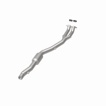 Load image into Gallery viewer, MagnaFlow Direct Fit Catalytic Converter OEM 96-98 BMW 740iL 4.4L - 4481683