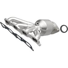 Load image into Gallery viewer, MagnaFlow 2016 Mitsubishi Outlander Manifold 2.4L Direct Fit Catalytic Converter - 290103