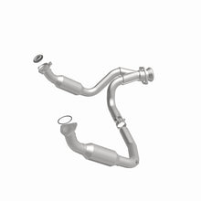 Load image into Gallery viewer, MagnaFlow Direct Fit Catalytic Converter 2007-2008 Cadillac Escalade 6.2L - 5451631