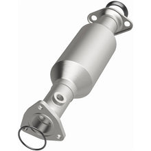 Load image into Gallery viewer, MagnaFlow Direct Fit Catalytic Converter 96-99 Acura Integra (LS/RS/GS) 1.8L - 4481629