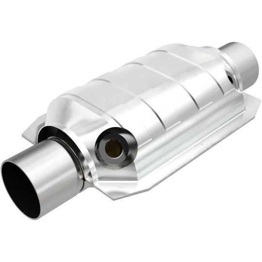MagnaFlow Universal Catalytic Converter 2.5 W/Dual O2 Boss - 91066