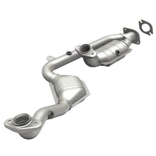 Load image into Gallery viewer, MagnaFlow Direct Fit Catalytic Converter 99-01 Continental 4.6L 50S - 441113