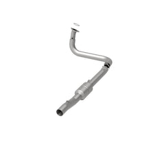 Load image into Gallery viewer, MagnaFlow 2007 Chevrolet Silverado 2500 HD Classic 6.0L Direct Fit Converter - 5451642
