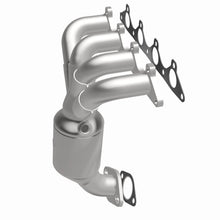 Load image into Gallery viewer, MagnaFlow Direct Fit Catalytic Converter 00-02 Hyundai Accent 1.5L - 51887