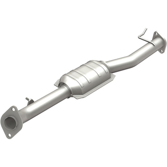 MagnaFlow Direct Fit Catalytic Converter 98-00 Toyota RAV4 2.0L - 23629