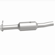 Load image into Gallery viewer, MagnaFlow 09-10 Ford F-550 Super Duty V10 6.8L Rear Underbody Direct Fit Catalytic Converter - 280434