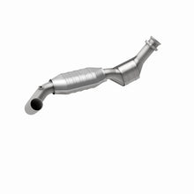 Load image into Gallery viewer, MagnaFlow Direct Fit Catalytic Converter 97-98 Ford F-150 Pickup 4.2L D/S 4WD (49 State) - 93428