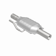 Load image into Gallery viewer, MagnaFlow 94-95 Ram 8.0L P/S CA Direct Fit Converter - 3391220