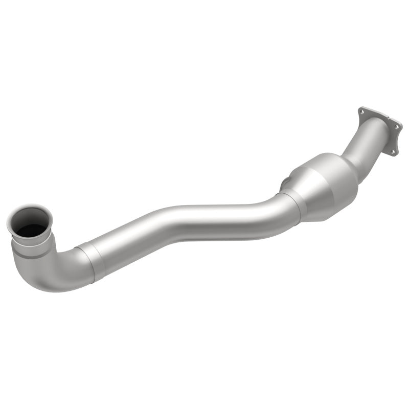MagnaFlow Direct Fit Catalytic Converter01-05 GM Silv/Sierra 6.6L - 60501