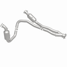 Load image into Gallery viewer, MagnaFlow Direct Fit Catalytic Converter 2015-2017 Transit-150 V6 3.5 OEM Underbody - 21-710