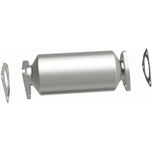 Load image into Gallery viewer, MagnaFlow Direct Fit Catalytic Converter Honda 80 87 - 22633