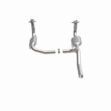 Load image into Gallery viewer, MagnaFlow Direct Fit Catalytic Converter 07-11 Dodge Nitro 4.0L - 51829