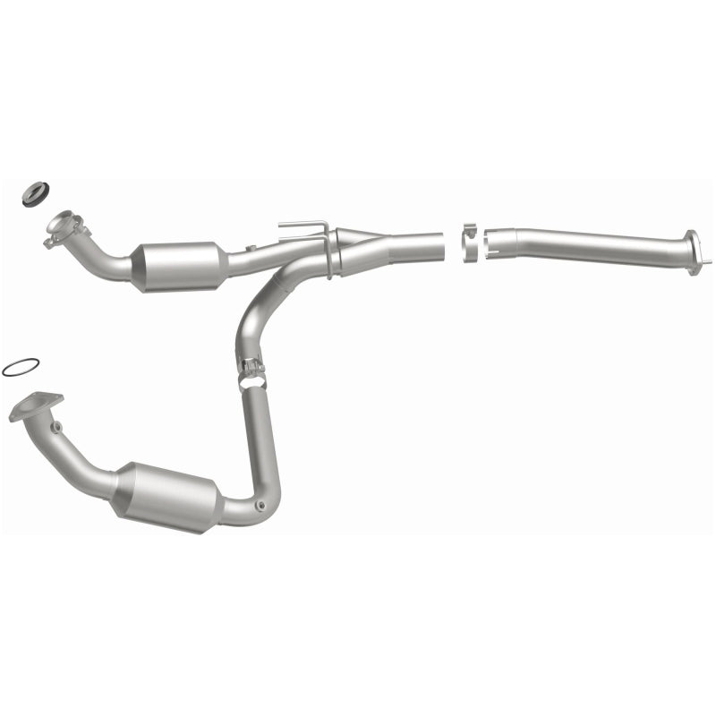 MagnaFlow 04-05 Chevrolet Express 1500 5.3L Direct Fit Converter - 4551211