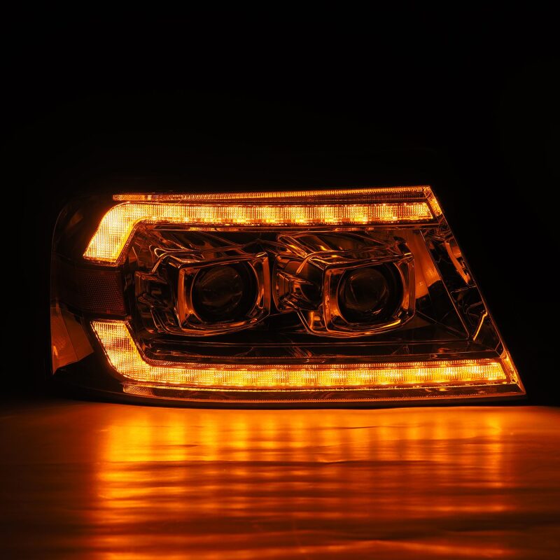 AlphaRex 06-08 Lincoln Mark LT LUXX-Series LED Projector headlights Black w/ Sequential Signal - 880132