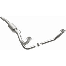 Load image into Gallery viewer, MagnaFlow Direct Fit Catalytic Converter 00 Dodge Durango 5.2/5.9L - 93216