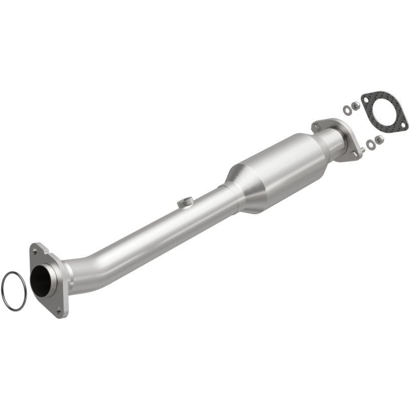 Magnaflow 11-13 QX56 V8 5.6 OEM Underbody Direct Fit Converter - 21-121