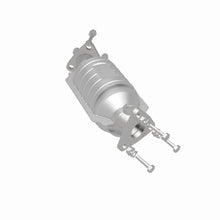 Load image into Gallery viewer, MagnaFlow Direct Fit Catalytic Converter 99-02 Nissan Frontier / 00-04 XTerra 3.3L (Calif) - 447196
