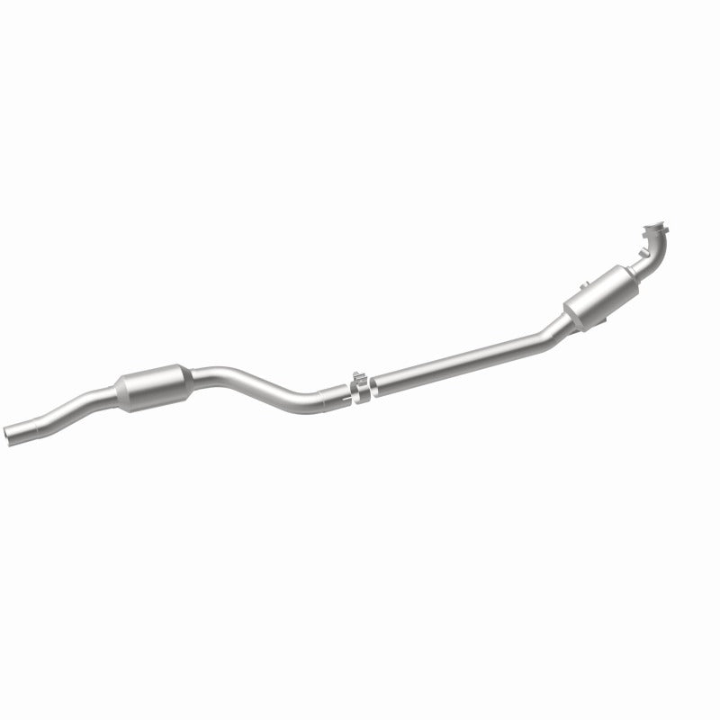 MagnaFlow Direct Fit Catalytic Converter 10-12 Mercedes-Benz GLK350 V6 3.5 OEM Underbody - 21-440