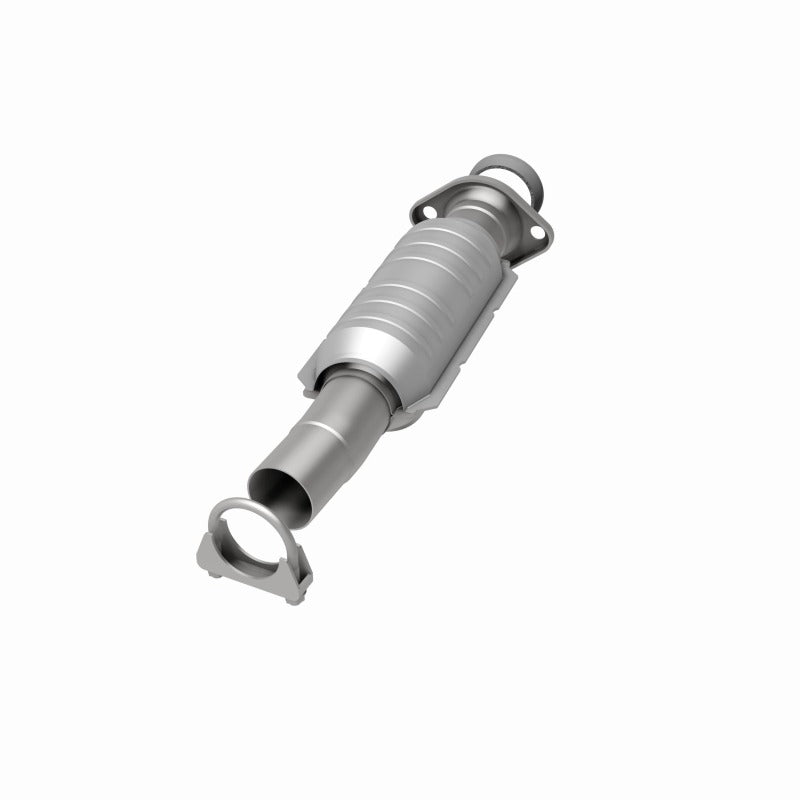 MagnaFlow Direct Fit Catalytic Converter 04-06 Toyota Sienna 3.3L AWD Rear - 24158