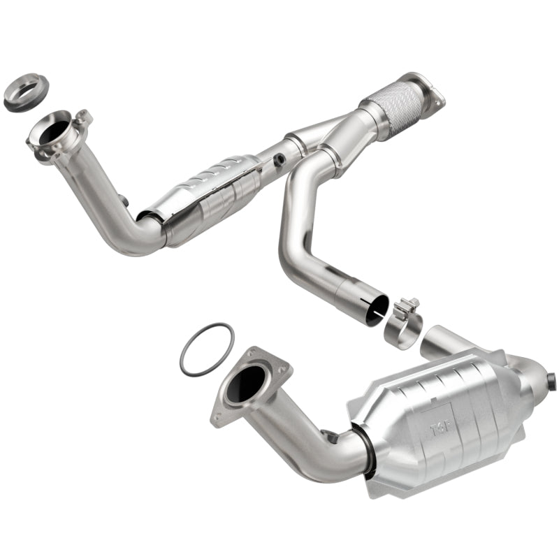 MagnaFlow Direct Fit Catalytic Converter 06-09 TB/Envoy 5.3/6.0 OEM - 49650