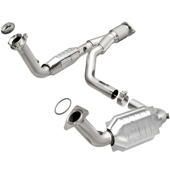 MagnaFlow Direct Fit Catalytic Converter 06-09 TB/Envoy 5.3/6.0 OEM - 49650
