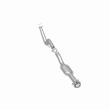 Load image into Gallery viewer, MagnaFlow Direct Fit Catalytic Converter 03-07 GM 2500/3500 P/S OEM - 49603