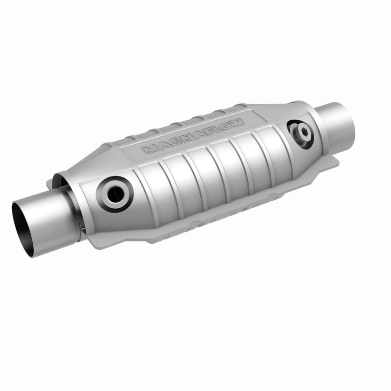MagnaFlow Universal Catalytic Converter 3 Dual O2 Boss - 94069