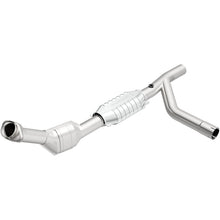 Load image into Gallery viewer, MagnaFlow Direct Fit Catalytic Converter 97-99 Ford Vans 4.6L - 447110