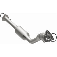 Load image into Gallery viewer, MagnaFlow Direct Fit Catalytic Converter 99-02 GM Alero/Sunfire 2.4L - 51536