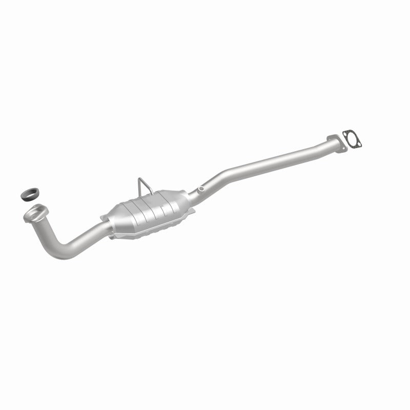 MagnaFlow Direct Fit Catalytic Converter 98-01 Metro/Swift 1.3 rr OE - 49563