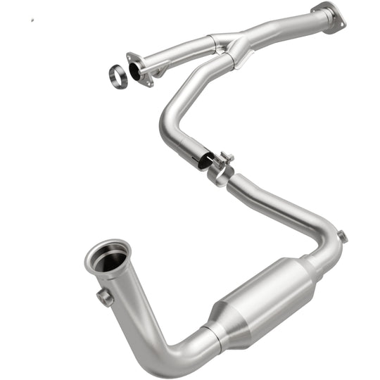 MagnaFlow 2004 Jeep Liberty 3.7L Direct Fit Converter - 4551582