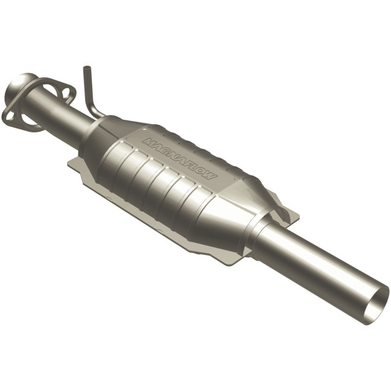 MagnaFlow Conv Ford-Mercury 26X6.5X4 2/2 - 23348