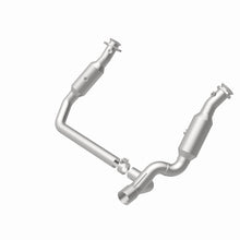 Load image into Gallery viewer, MagnaFlow 11-13 Ram 1500 4.7L Direct Fit Converter - 5551665