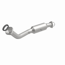 Load image into Gallery viewer, MagnaFlow Direct Fit Catalytic Converter 02-06 Honda CR-V 2.4L (49 State) - 23766