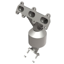 Load image into Gallery viewer, MagnaFlow Direct Fit Catalytic Converter 05-08 Hyundai Tucson/Kia Sportage 2.7 L P/S Manifold AWD - 50531